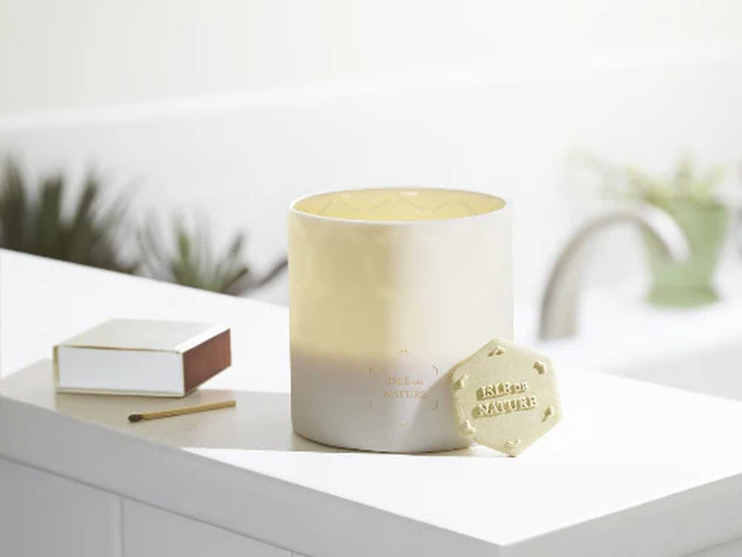 Pagua Bay Luxury Beeswax Candle by Isle De Nature
